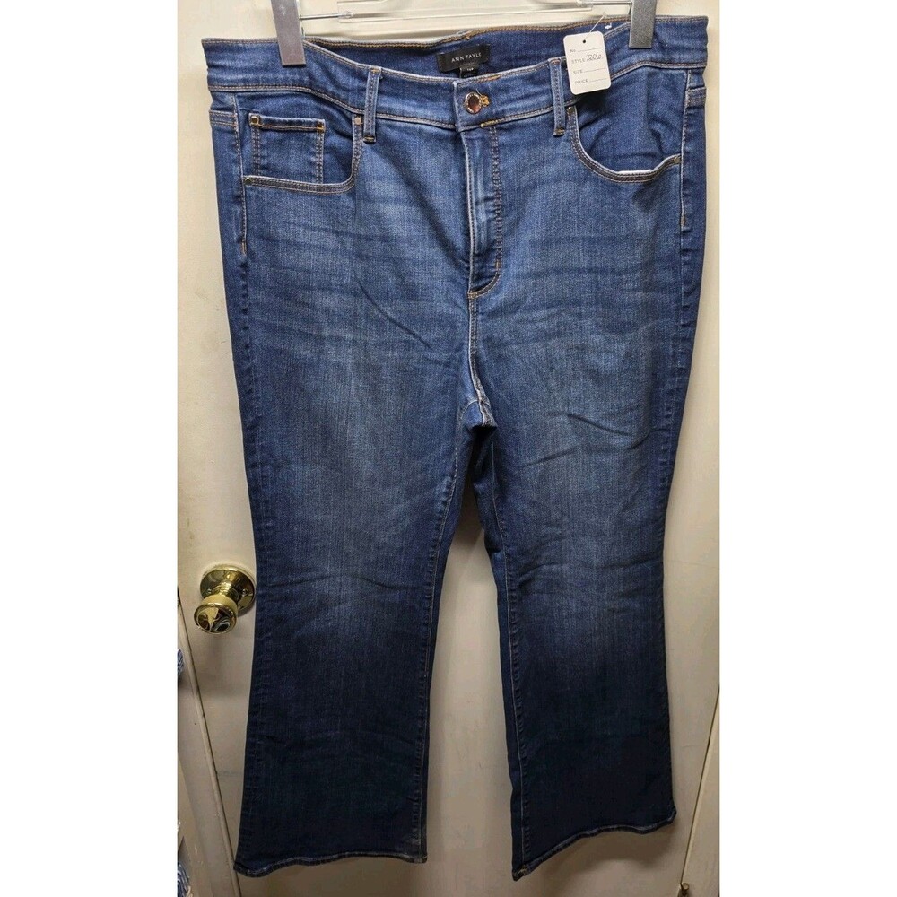 Ann Taylor "The Boot" Midrise Blue Medium Denim Jeans Size 16P